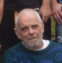 Honza Matoušek slaví